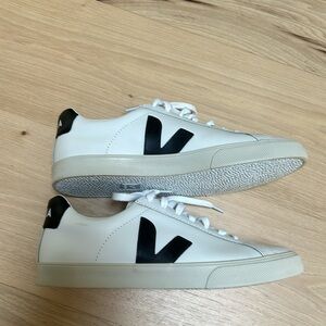 Veja Campo Sneaker
